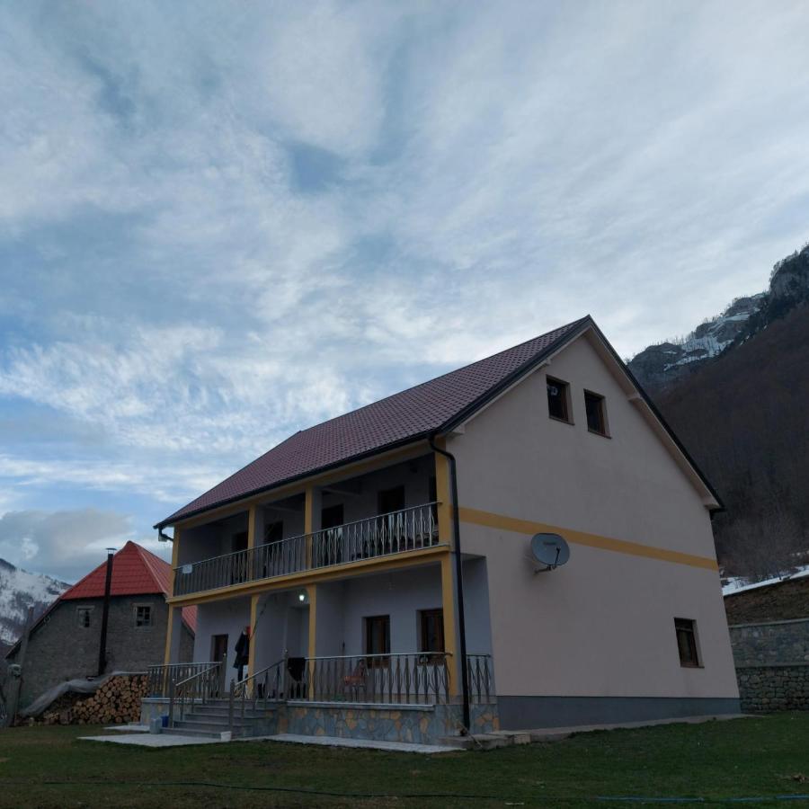 Guest House Trojani Lepushe 外观 照片